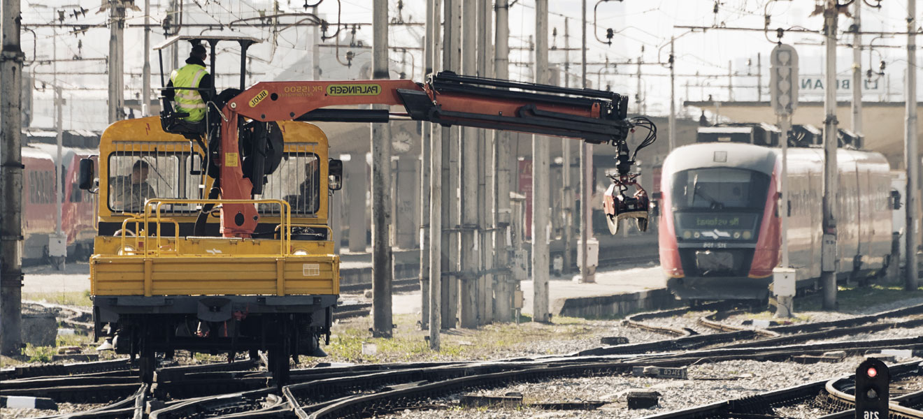 Italia Rail : Reliable Comm. for Rail Operators